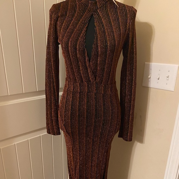 Long Sleeve Maxi Dress - Picture 1 of 2